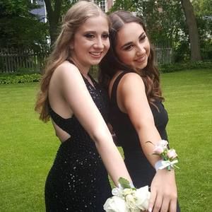 Meet your Posher, Emily